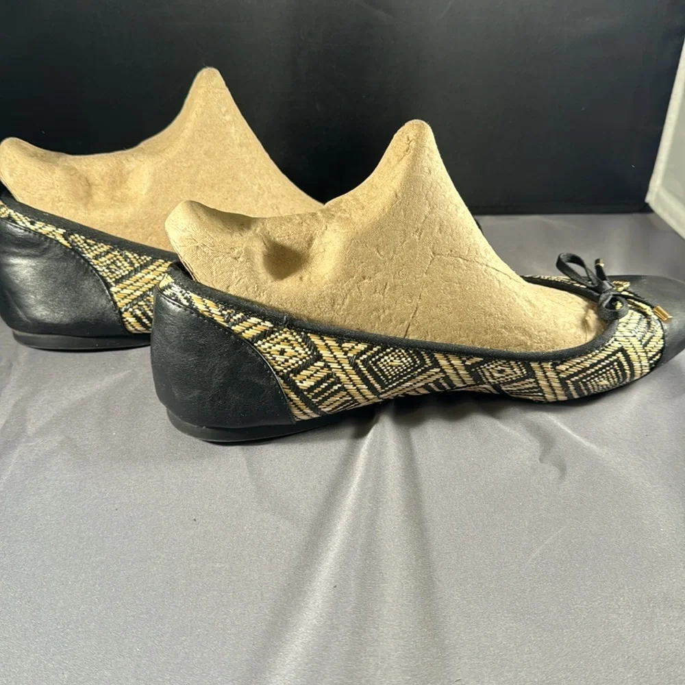 GH Bass lacy raffia flats